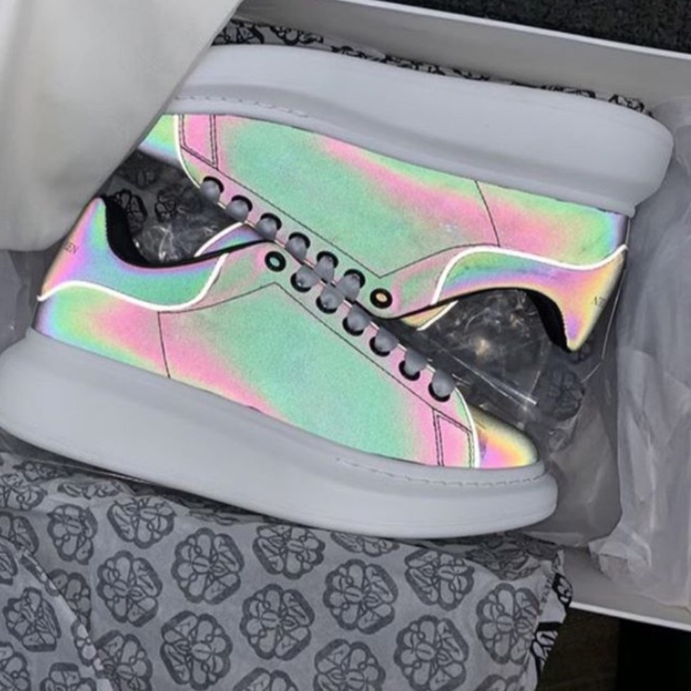 Fancy out where shoe